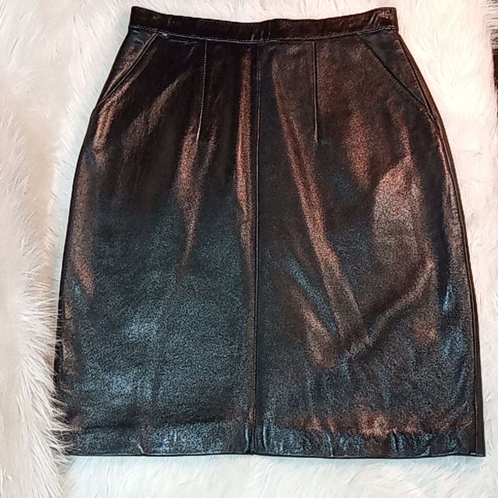 Lovelys Collection Leather